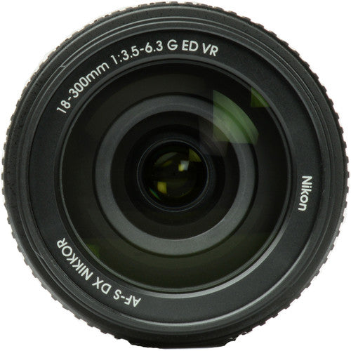 Nikon AF-S DX 18-300mm F/3.5-6.3G ED VR UK