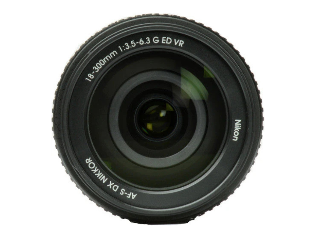Nikon AF-S DX 18-300mm F/3.5-6.3G ED VR Camera Lens