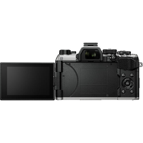 Review OM System OM-5 Mark II Mirrorless Camera Body (Silver)